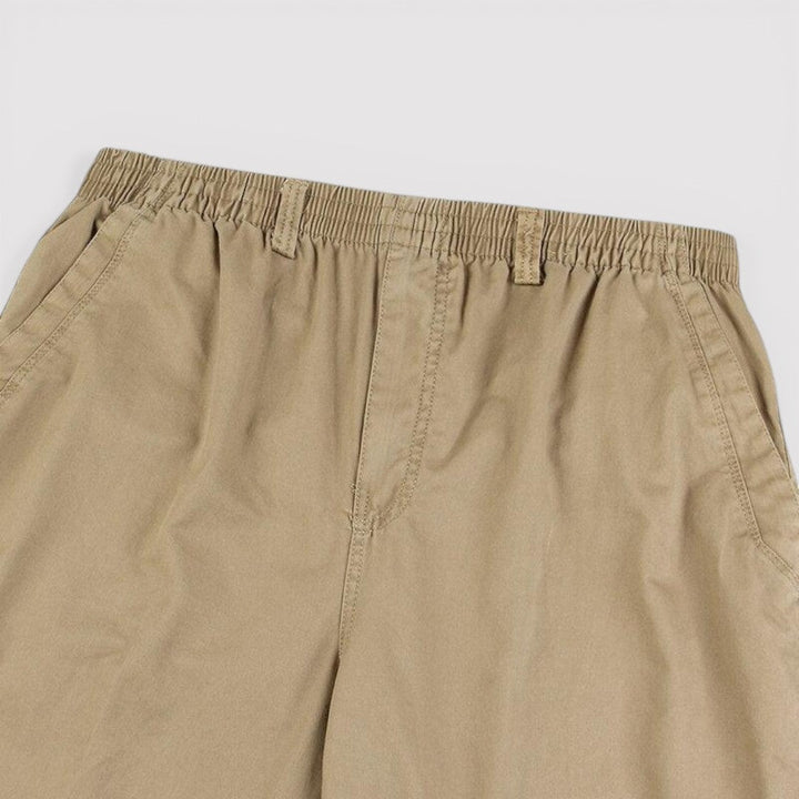 NELS 通気性のあるストレートパンツ