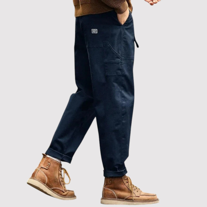 BRECKEN | スタイリッシュなカーゴパンツ